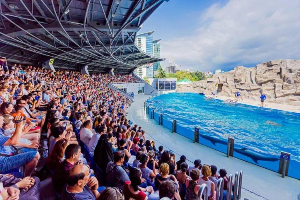'Mint Fresh' Summer Studio In Batumi City Centerアパートメント エクステリア 写真